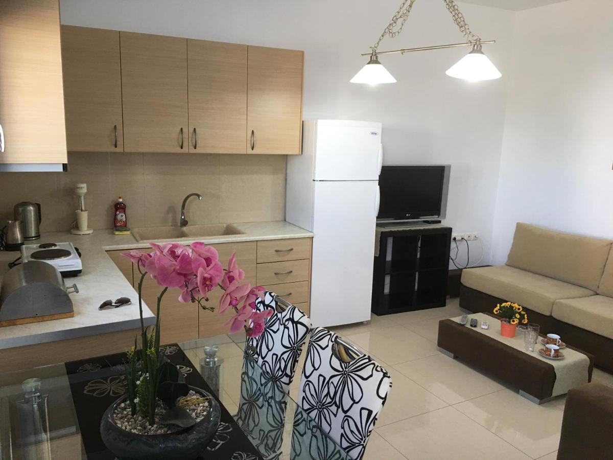 Tínos Boussetil Apartment מראה חיצוני תמונה